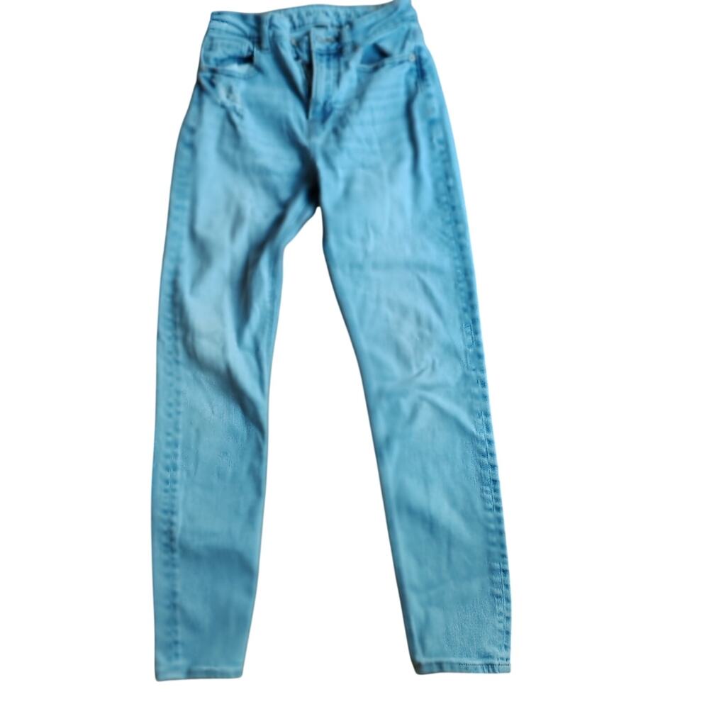 American Eagle light Wash Straight Leg Jeans SZ 000 – Factory Distressed Pockets